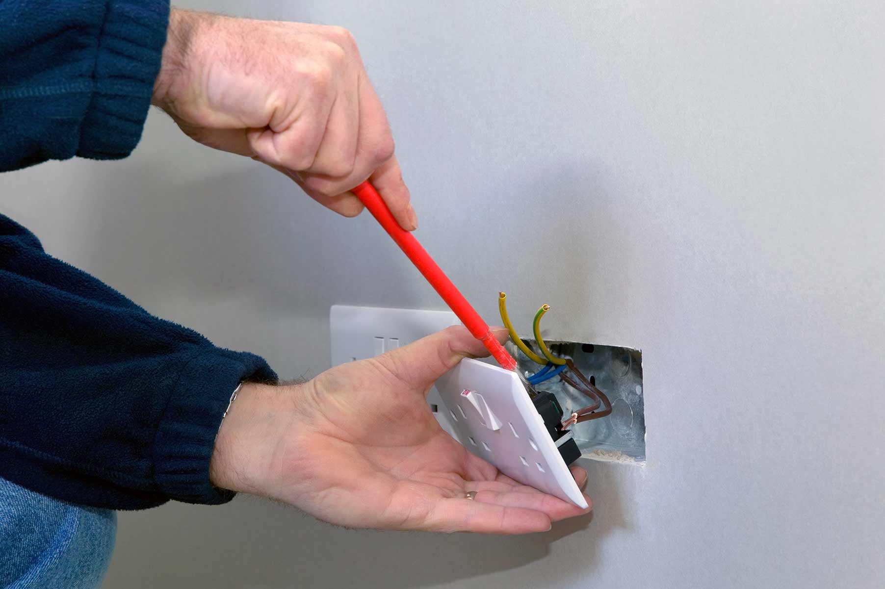 Our electricians can install plug sockets for domestic and commercial proeprties in Maryport and the local area. 